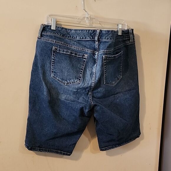 Torrid boyfriend Distressed shorts size 18 - Picture 6 of 6
